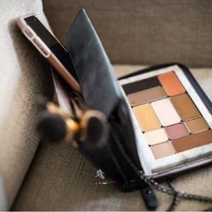 Maskcara Seint Charcoal Clutch RETIRED RARE CHARCOAL